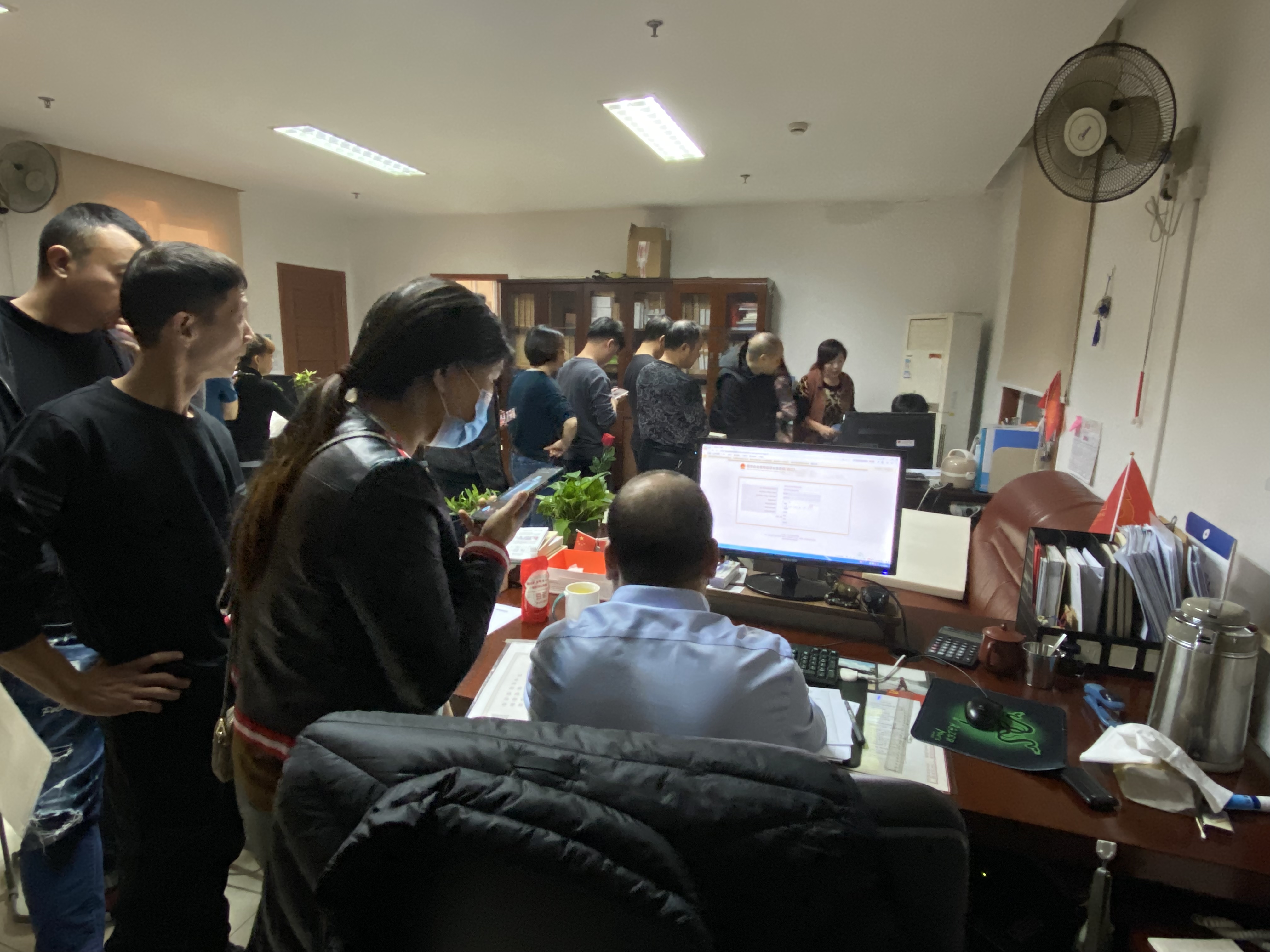 企業(yè)辦事零跑腿！快來綁定“浙江企業(yè)在線”